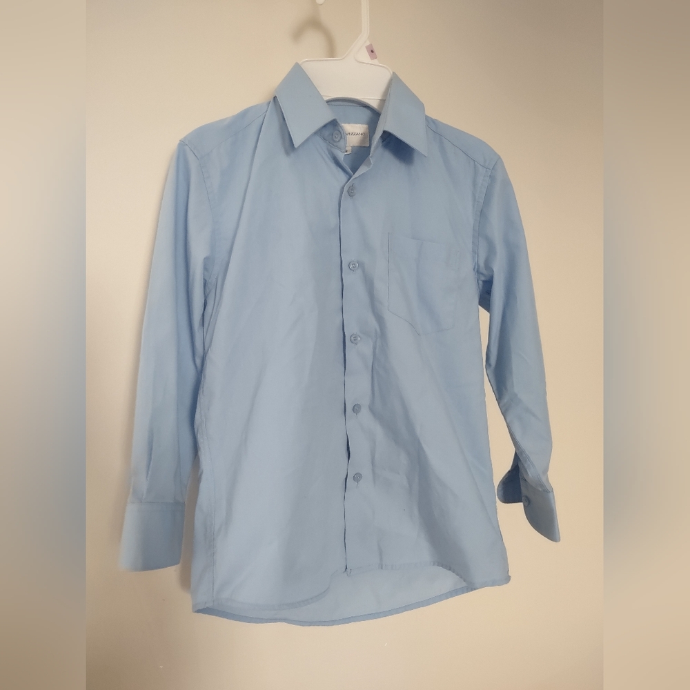 Classic Blue Button Down Shirt with Tailored Fit